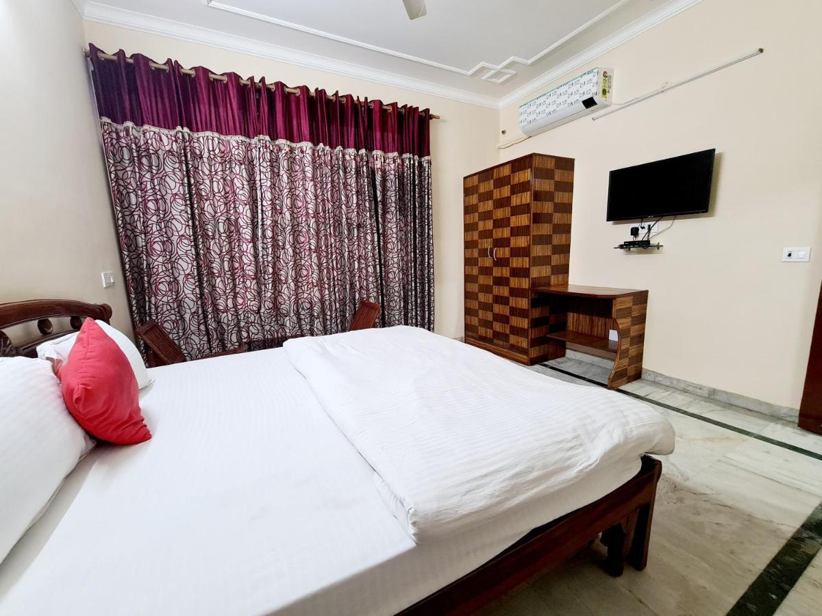 The Kings Residency Hotel Mohali Buitenkant foto